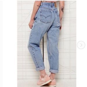 Vintage Levi’s 550 Mom Jeans 32 x 28, size 14S